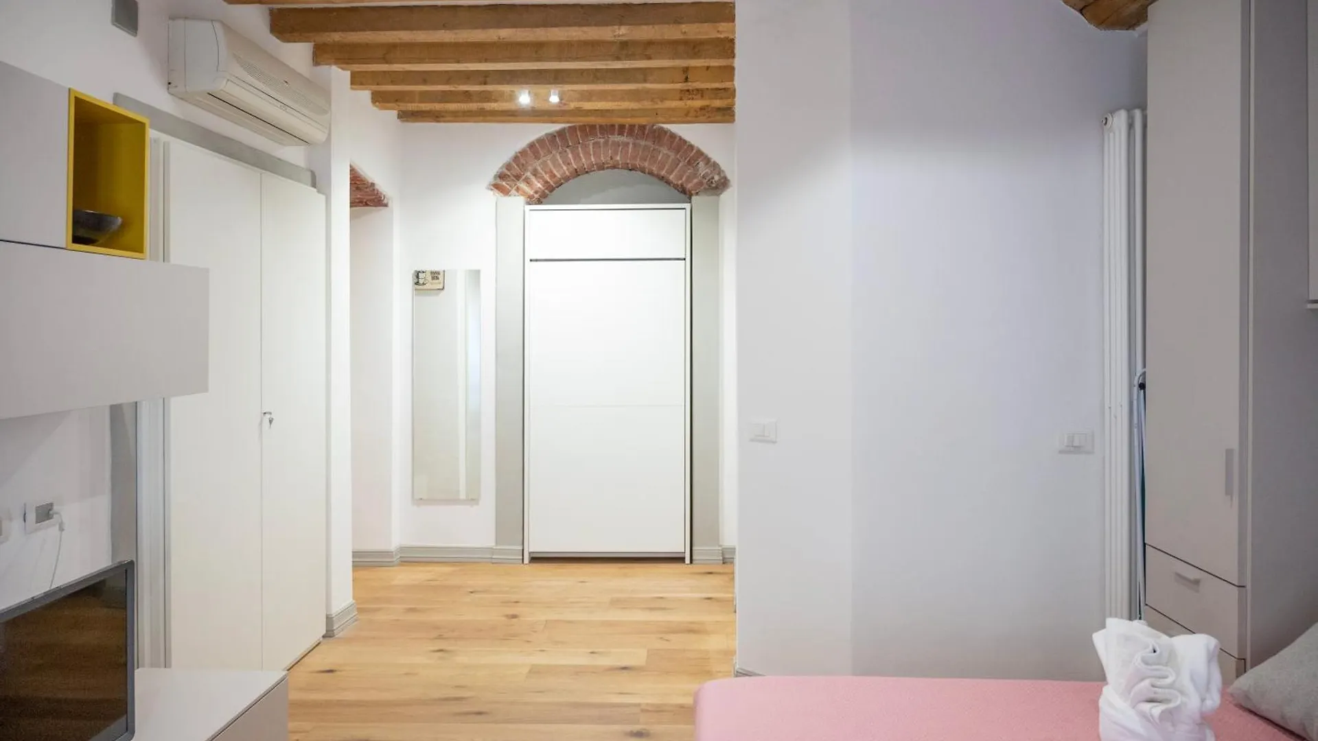 Milano Suite Home